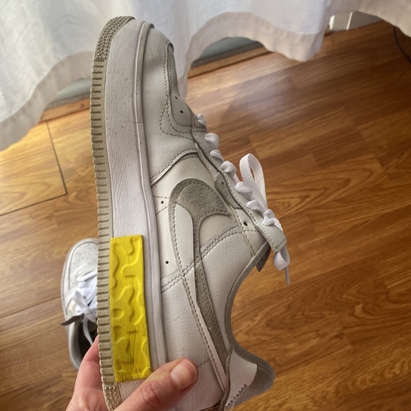 Nike Air Force - Picture 5 of 7